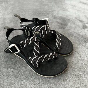 Chaco Sandals Shoes Kids Youth Boy Girl Size 2 Big Kid Chacos
